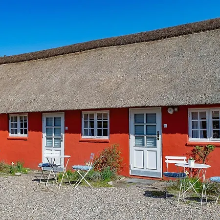 Poppelgaarden Romo 旅馆 *